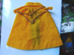 maddie mod yellow cape bk